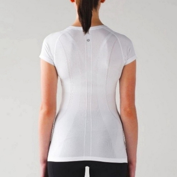 Lululemon Swiftly Tech 2.0 Short Sleeve - Picture 3 of 10
